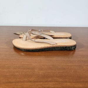 COOL PLANET BY STEVE MADDEN Womens Tan Planet Flip Flop Sandal 5.5 M